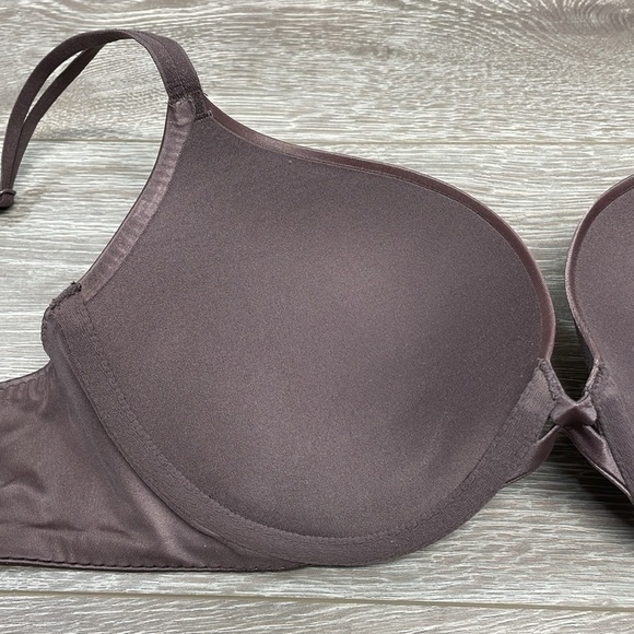 Victoria’s Secret Very Sexy Push-up Bra Smooth Underwire 34D - Picture 13 of 15